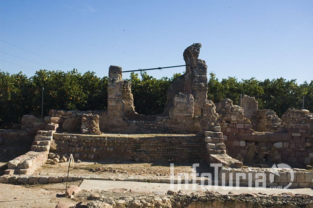 Visita al yacimiento romano de l'Horta Vella (12)