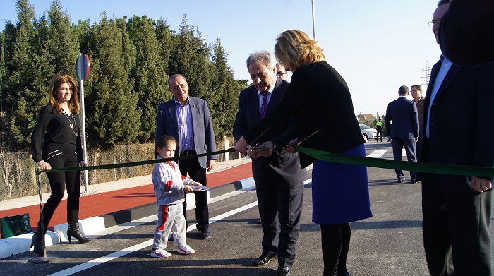 Alfonso Rus y Mari Carmen Contelles, en el acto de inauguraci&oacute;n oficial de la Ronda Norte.