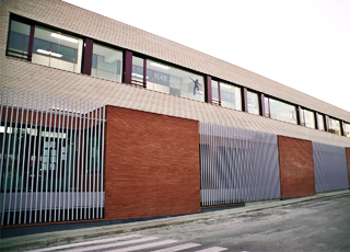 El 'Llar Jove' de La Pobla de Vallbona se convierte en sede en la que efectuar las pruebas de inflés del Trinuty College. El Camp de Túria