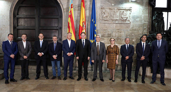 Recepción Presidencia banda primitiva camp de turia