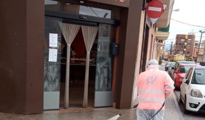 limpieza comercios ribarroja