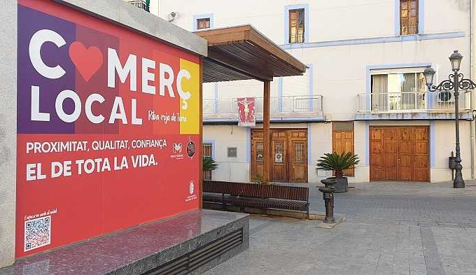 plaza del ayuntamiento ribarroja