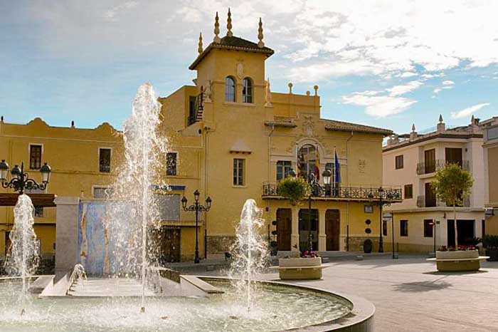 Plaza Ajuntament Riba-roja