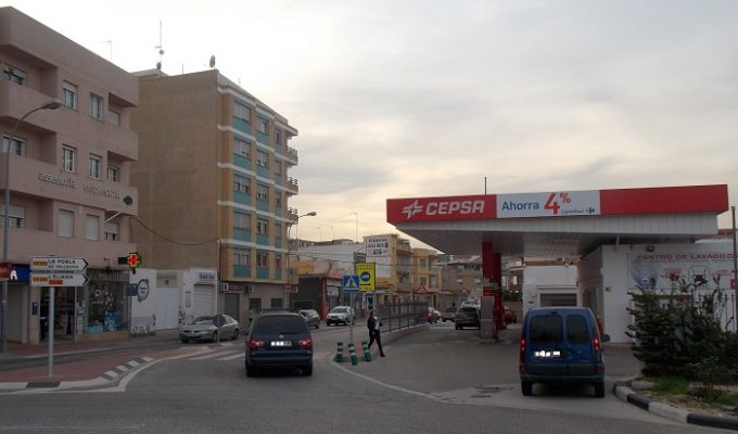 gasolinera riba-roja
