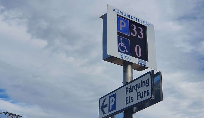 panel aparcamiento la pobla de vallbona