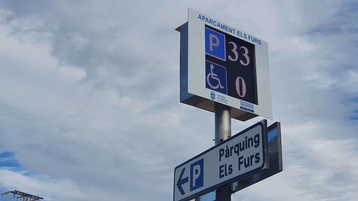 panel aparcamiento la pobla de vallbona