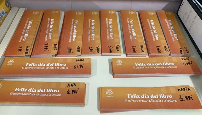 marcador Día del libro Loriguilla