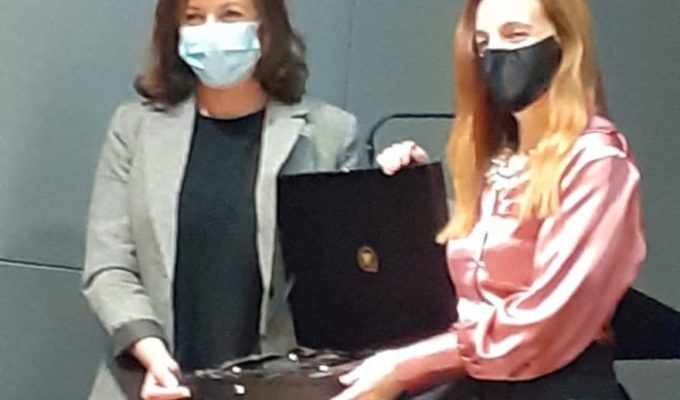 Entrega reconocimiento ICAV