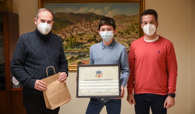 premiios educacion loriguilla