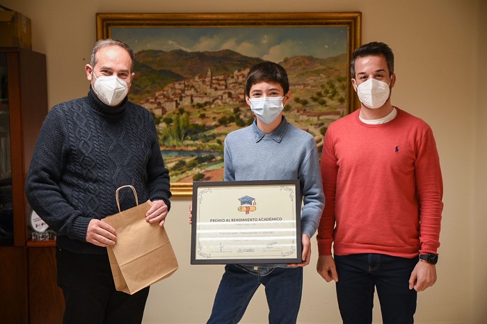 premiios educacion loriguilla