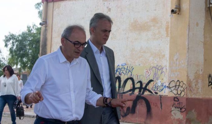 Visita a l'estació Vella de Benaguasil