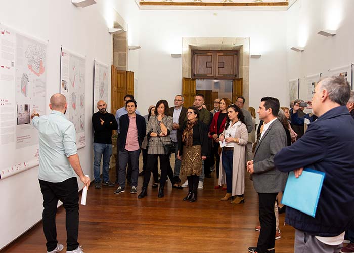 Exposició Sang, suor i ciment Llíria