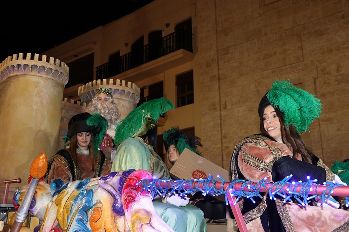 Cabalgata reyes lliria