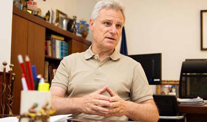 Salva Torrent despatx