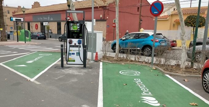 punto recarga coches