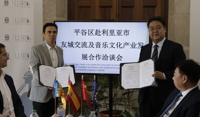 hermanamiento China Llíria