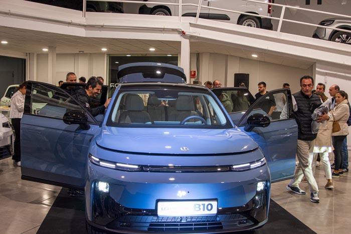 LEAPMOTOR B10 EXTERIOR